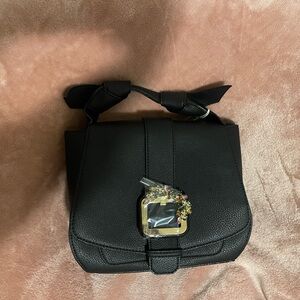 Gianni bini top handle bag with embellished buckle